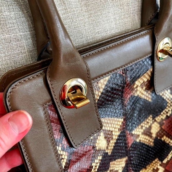 Rare Valentino Garavani Python Tote - Picture 3 of 8